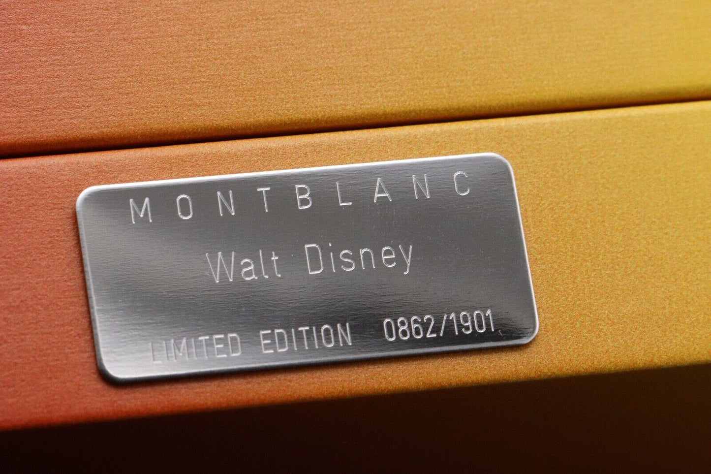 Montblanc Great Characters Walt Disney LE1901 Fountain Pen - UNUSED image 10