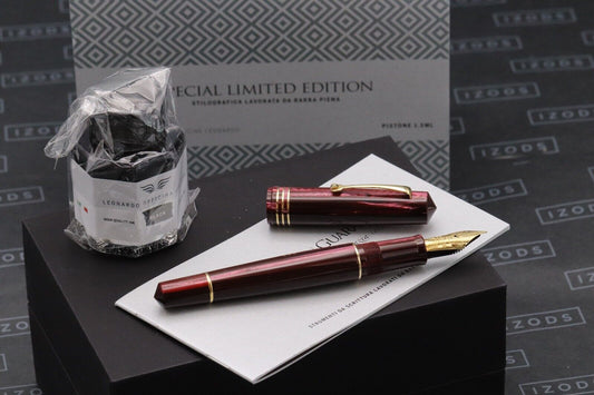 Leonardo MZ Grande Rubino Celluloid Fountain Pen - Medium #8 La Fenice Nib image 0