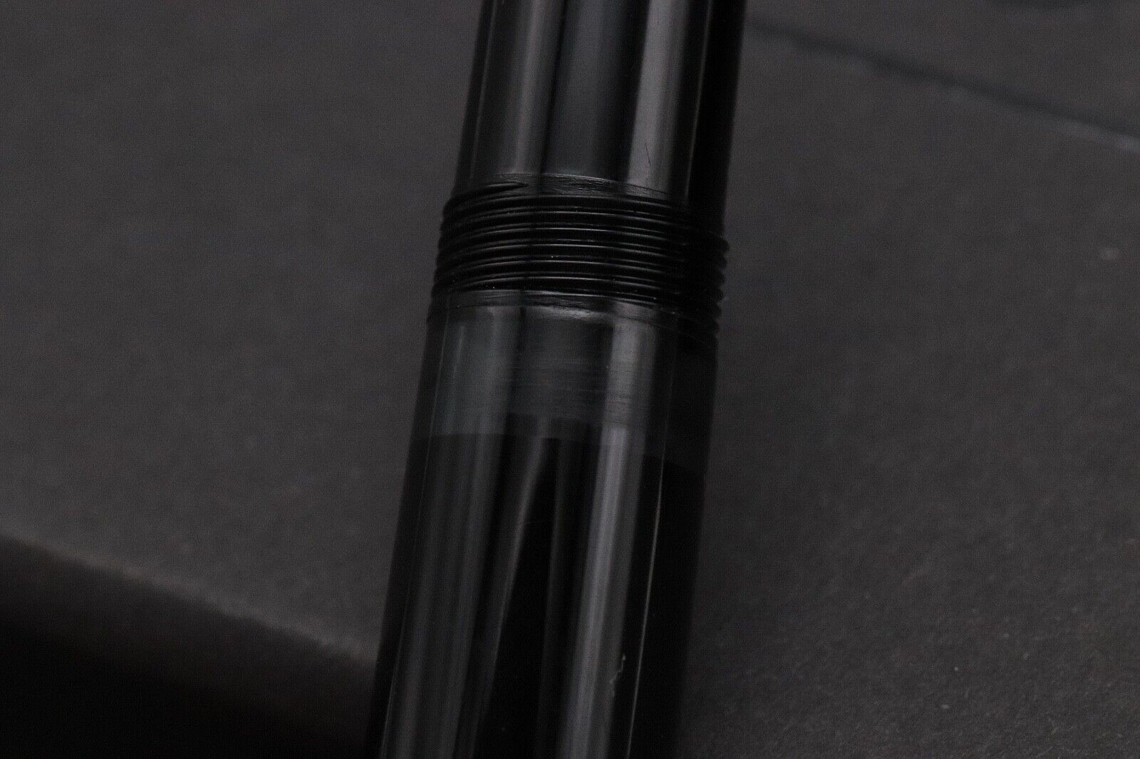 Montblanc Meisterstuck 146 LeGrand Gold Coated Fountain Pen - Monotone M Nib image 4