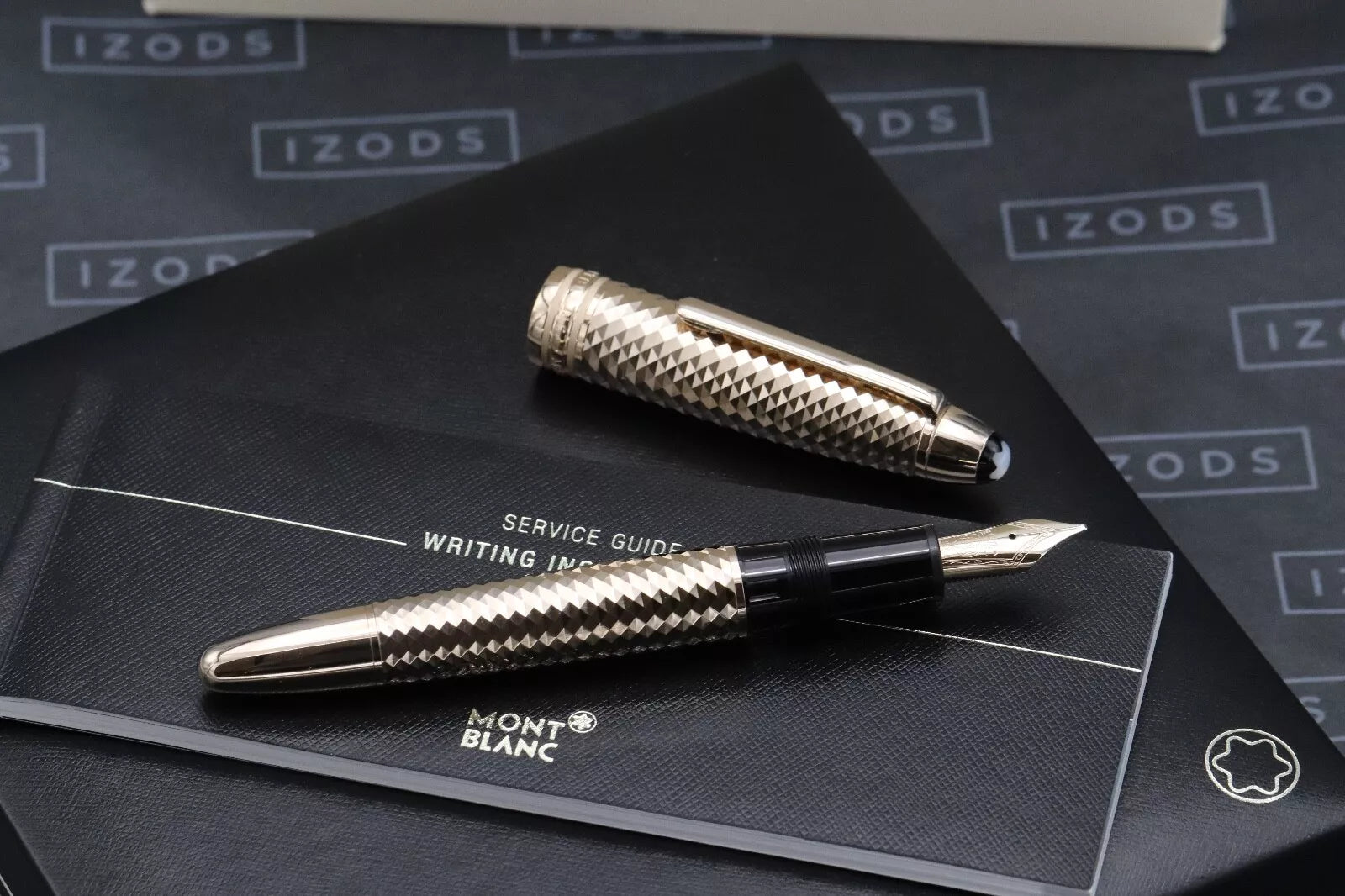 Montblanc Meisterstuck LeGrand Solitaire Geometric Dimension Fountain Pen image 1