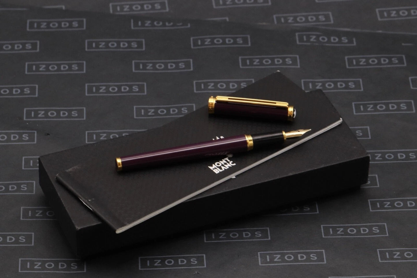 Montblanc Noblesse Oblige Purple Fountain Pen image 0