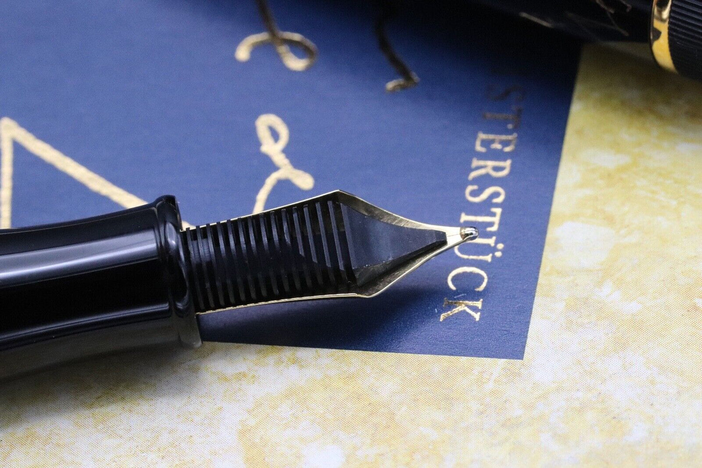 Montblanc Writers Edition Oscar Wilde Fountain Pen - UNUSED image 3