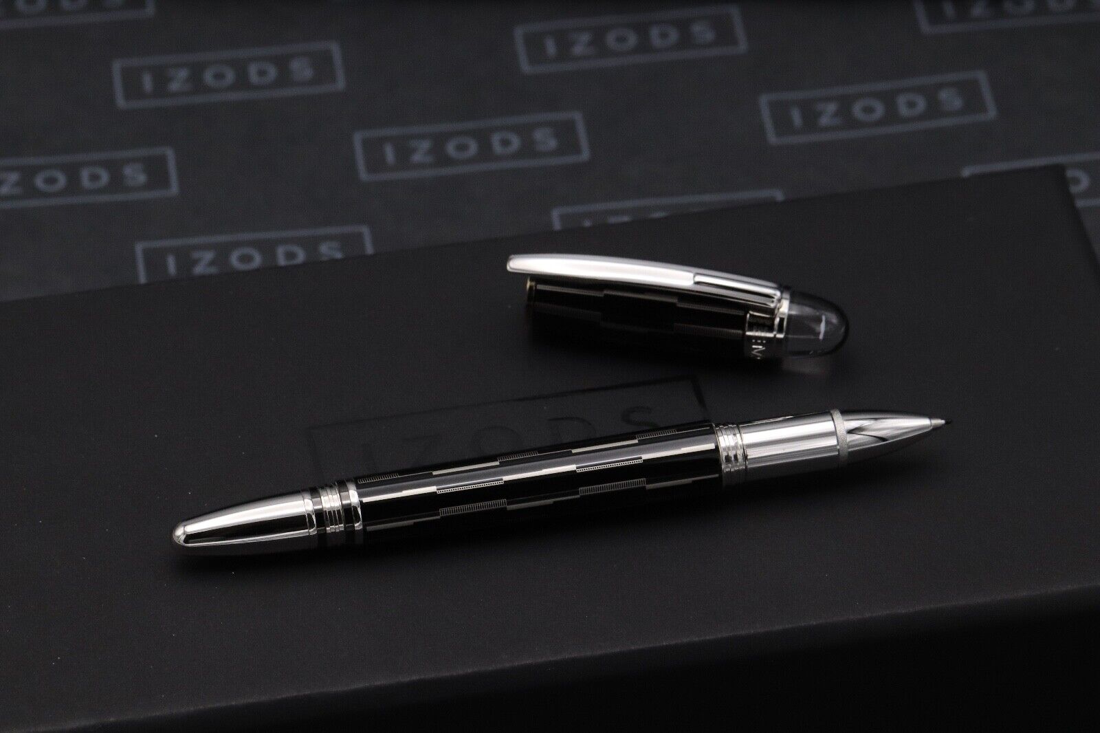 Montblanc Starwalker Black Mystery Rollerball / Fineliner Pen image 1