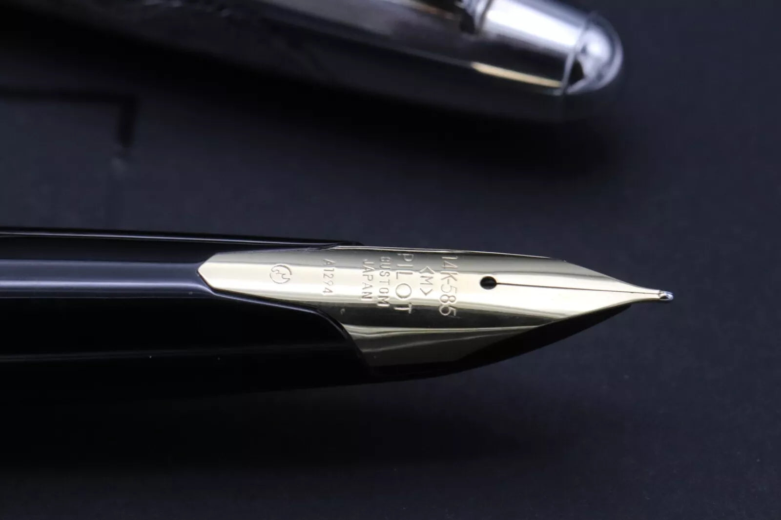 Pilot Sterling Silver Dragon Fountain Pen - 1994 image 5