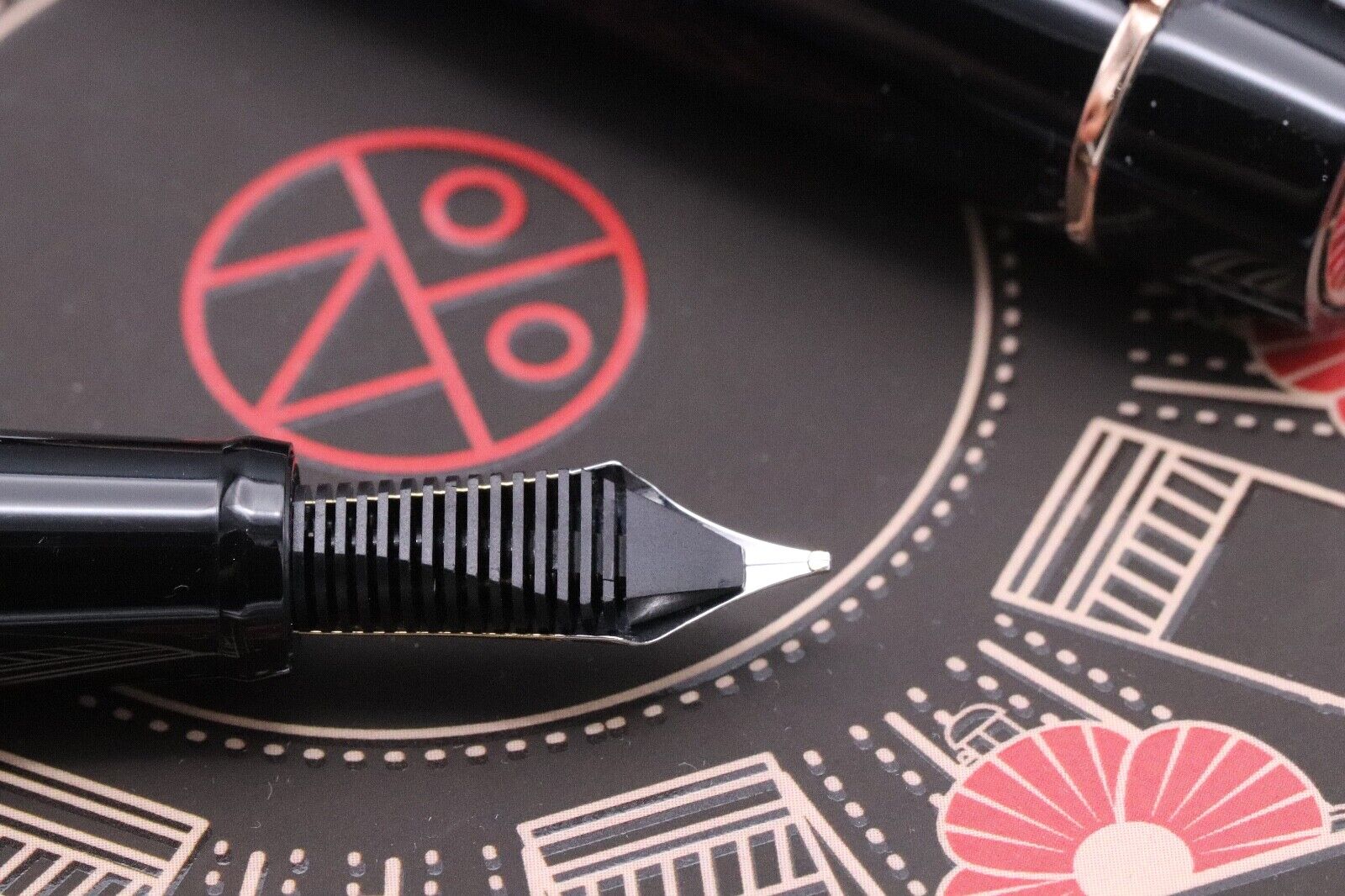 Onoto Magna Flanders Limited Edition Fountain Pen - IM Nib image 4