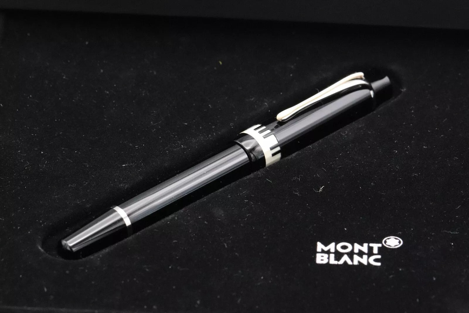 Montblanc Donation Series Herbert von Karajan Fountain Pen image 8