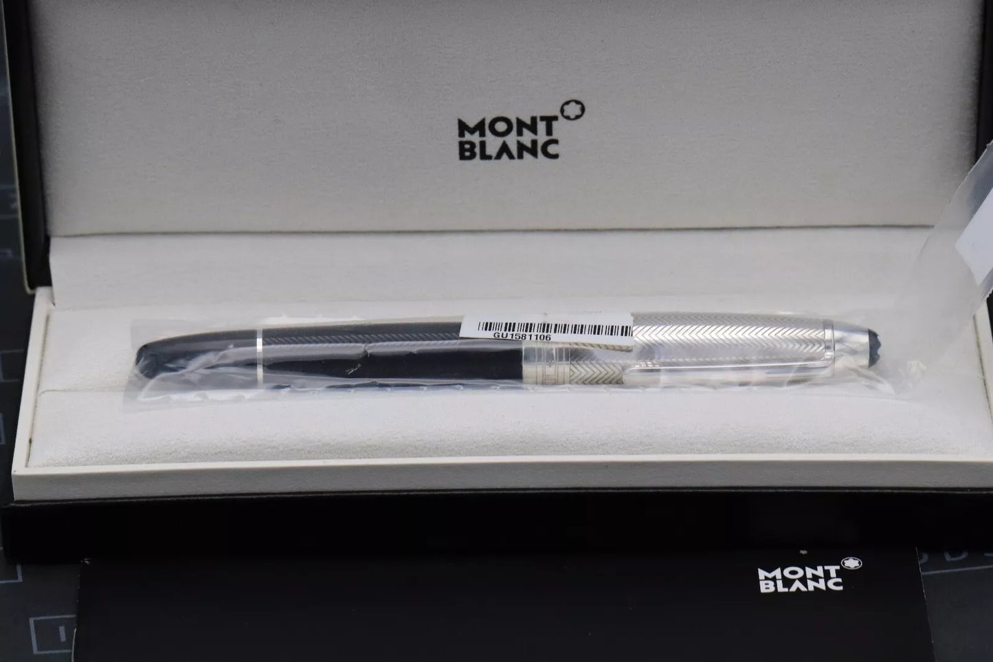 Montblanc Meisterstuck LeGrand Silver Barley Doue Fountain Pen - Serviced by MB image 9