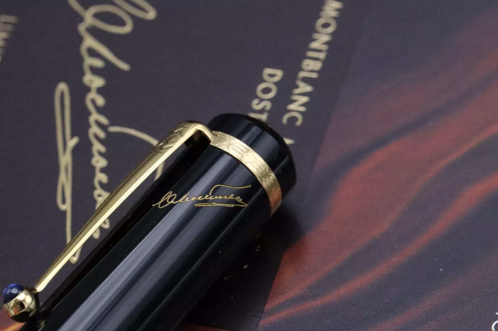 Montblanc Writers Edition Fyodor Dostoevsky Fountain Pen - SEALED image 4