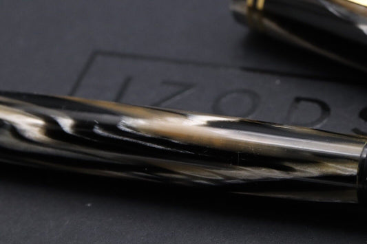 Visconti Ragtime 1991 Blonde Celluloid Fountain Pen - NEVER INKED image 4