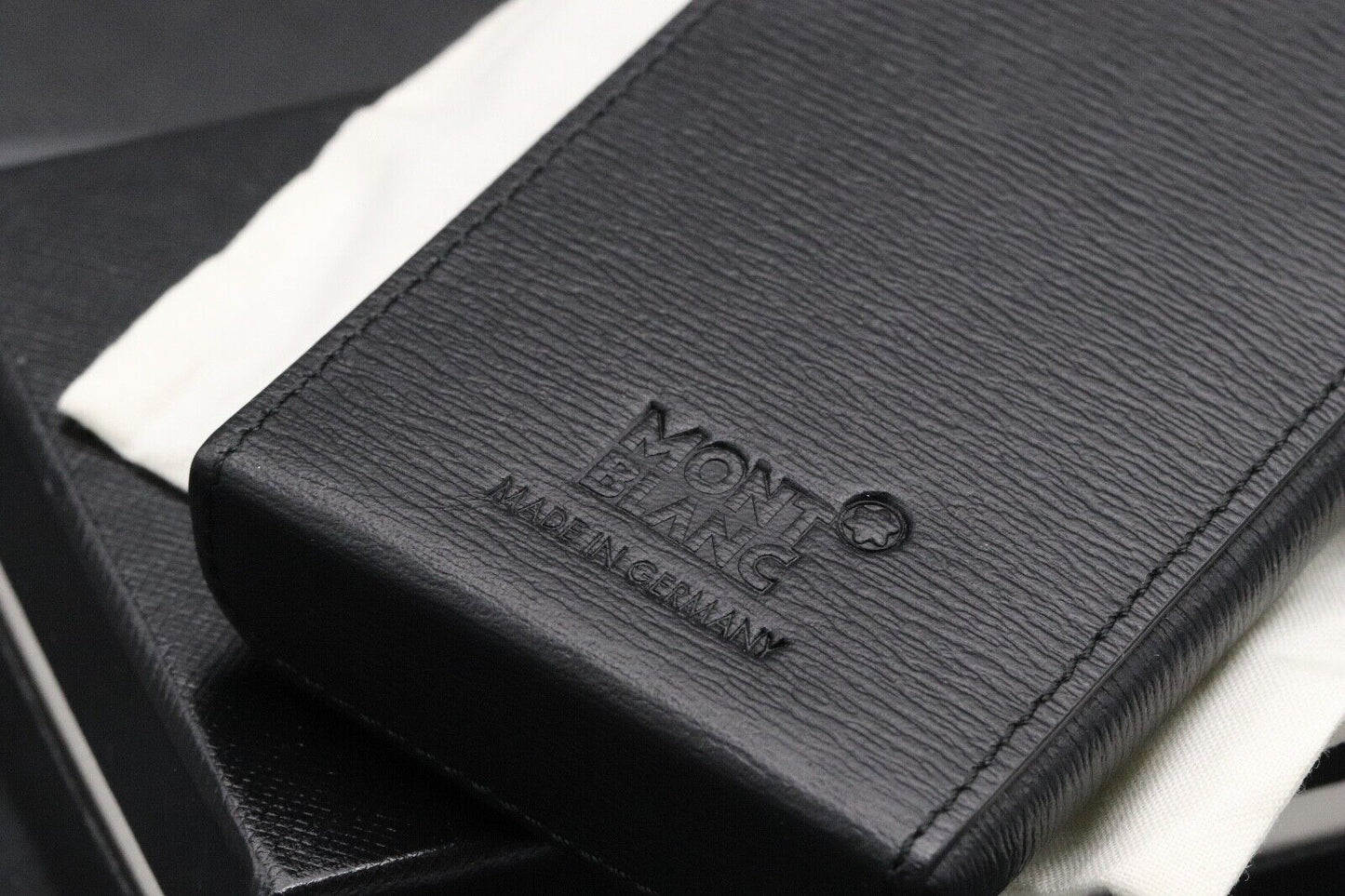 Montblanc Meisterstuck Westside Three Pen Pouch image 3