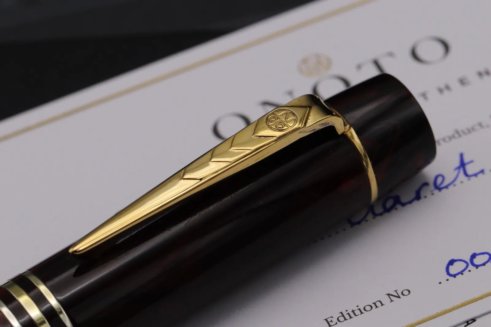 Onoto Magna Claret Prototype Fountain Pen - 18k Medium Nib image 5