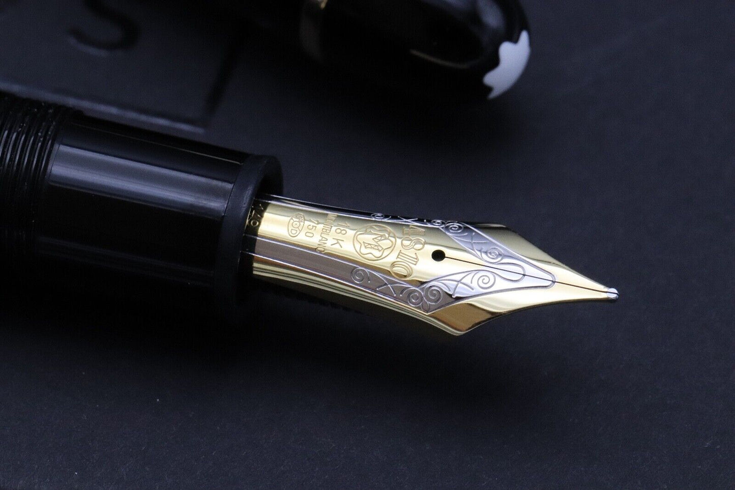 Montblanc Meisterstuck 149 Gold-Coated Fountain Pen image 2