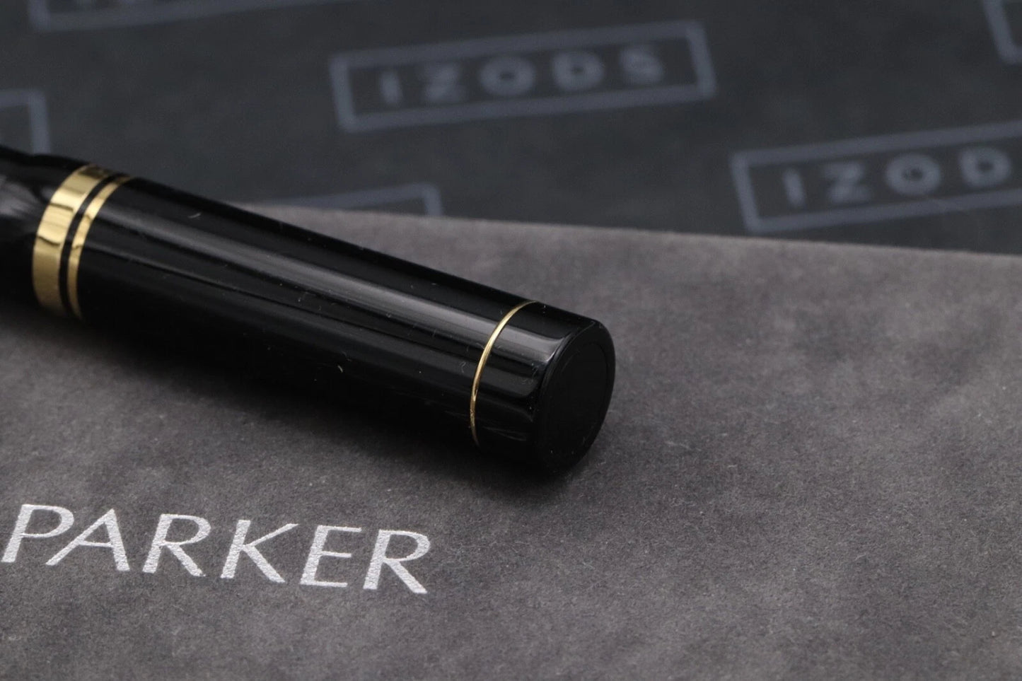 Parker Duofold Centennial Black Gold Fountain Pen - 1987 image 6