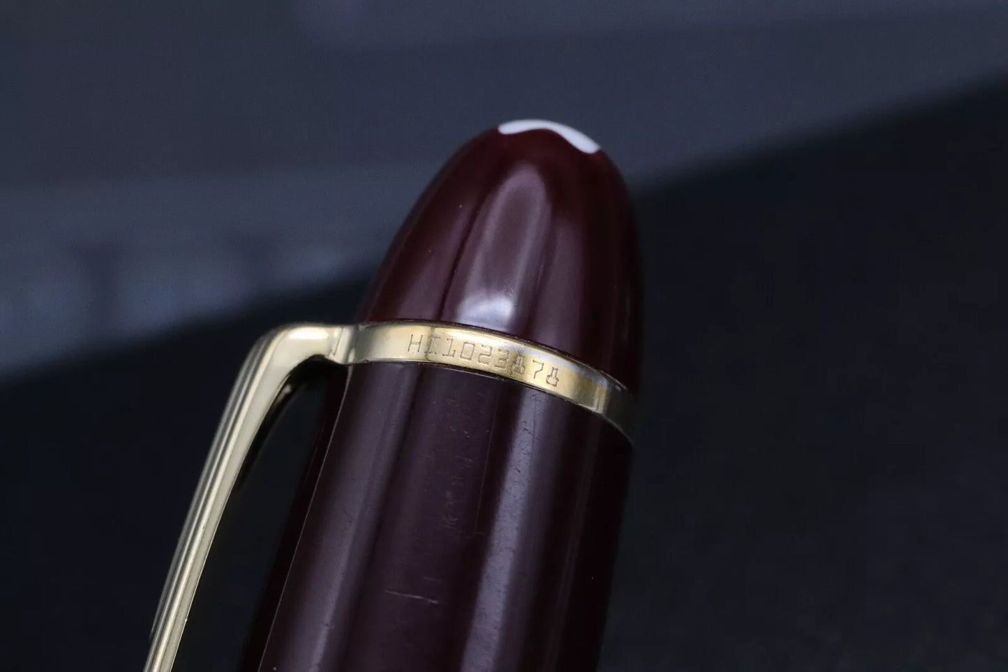 Montblanc Meisterstuck 147 Traveller Bordeaux Fountain Pen image 5