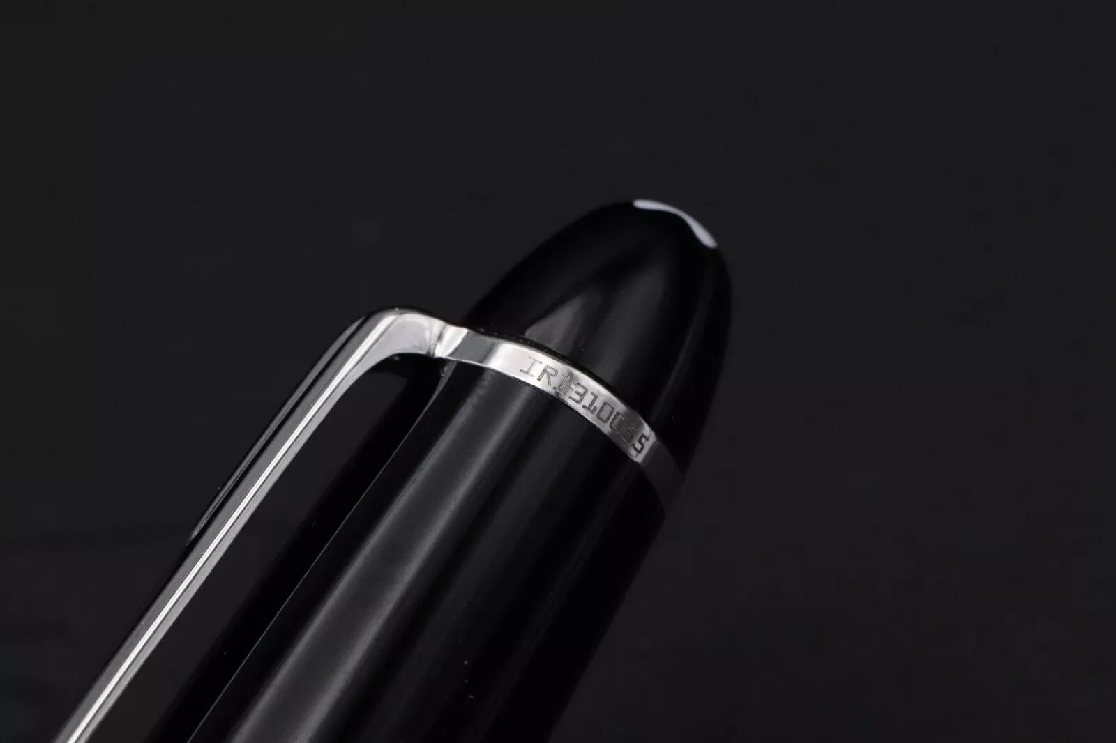 Montblanc Meisterstuck 146 LeGrand Platinum-Coated Fountain Pen - Fine Nib image 5