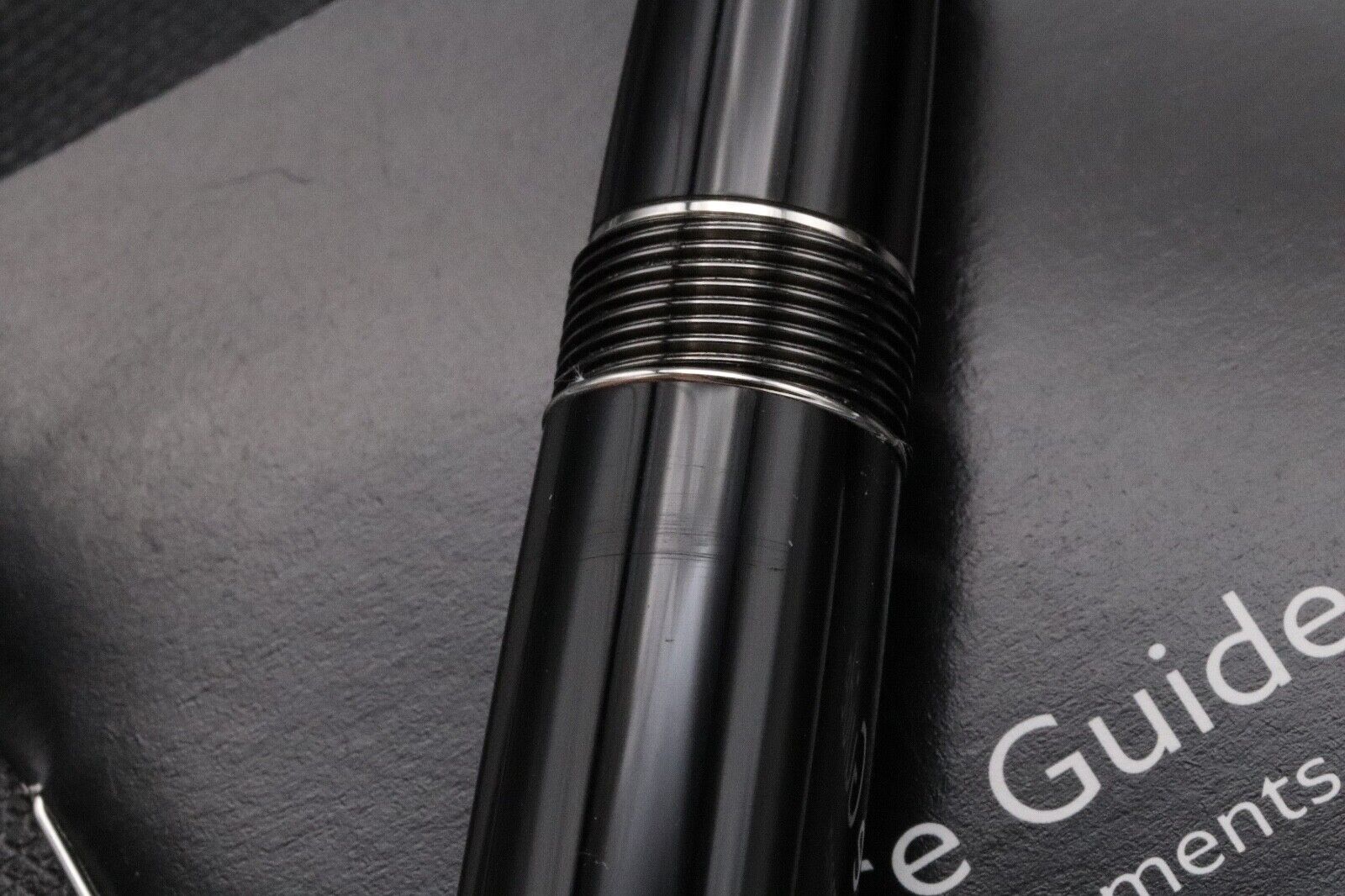 Montblanc Meisterstück 162 LeGrand Platinum Line Rollerball Pen image 2