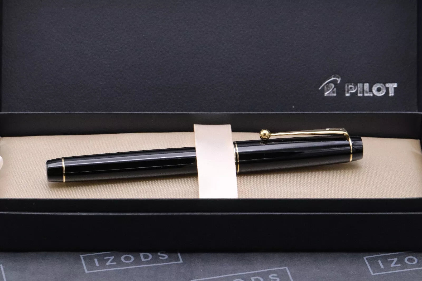 Pilot Custom 74 Black Special Edition Flat Top Fountain Pen image 7