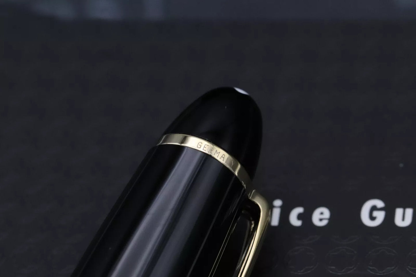 Montblanc Meisterstuck 147 Traveller Gold Coated Fountain Pen inc Pouch - UNUSED image 6
