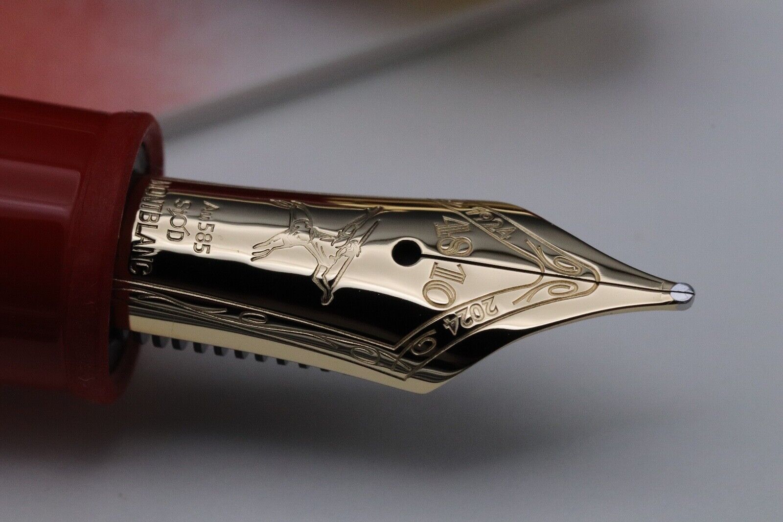 Montblanc Meisterstück x Paris Olympics 1924 LeGrand Fountain Pen - UNUSED image 2