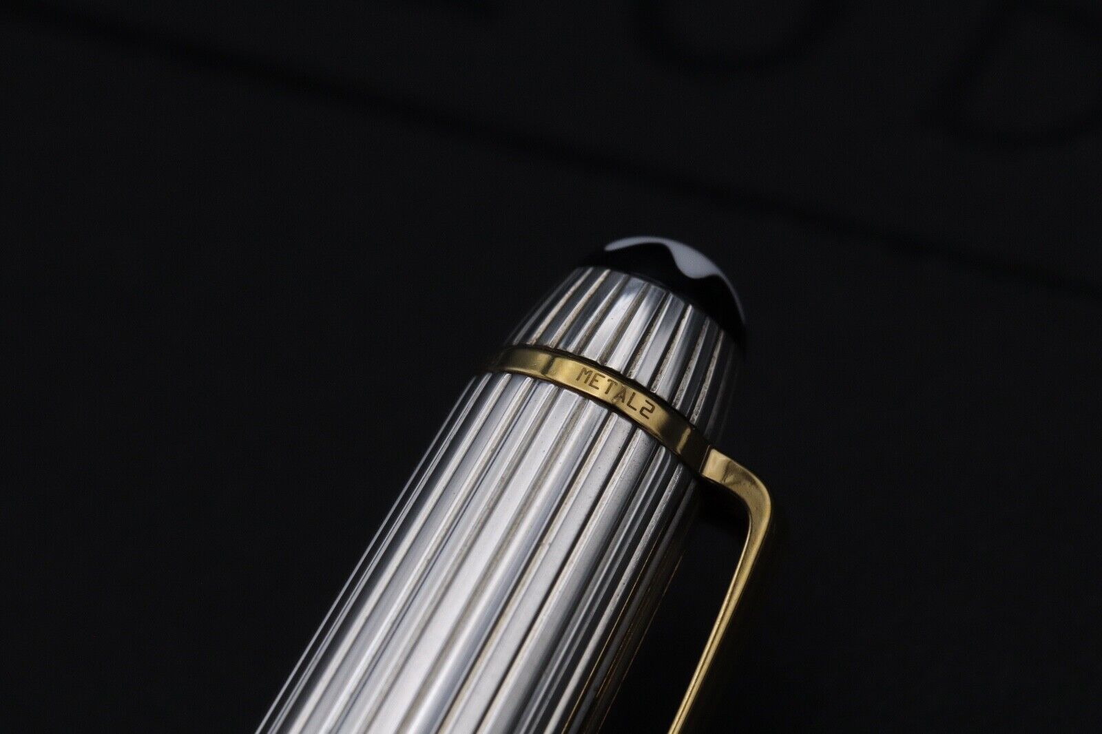 Montblanc Meisterstück 114 Mozart Pinstripe Doue Fountain Pen image 4