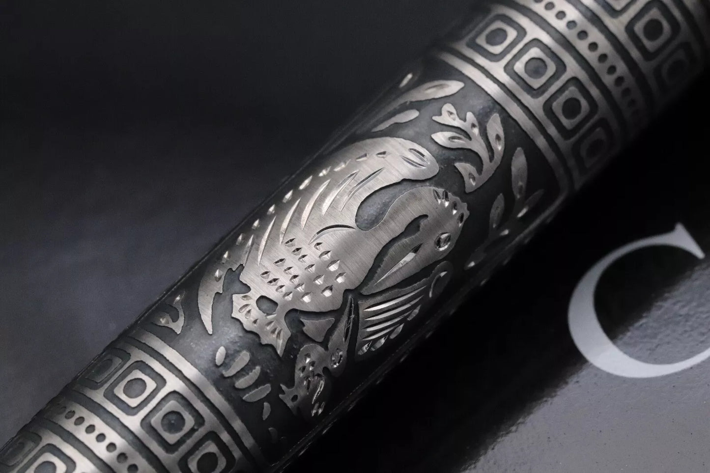 Pelikan Souveran M710 Toledo Fountain Pen - UNUSED - Broad PF Nib image 7