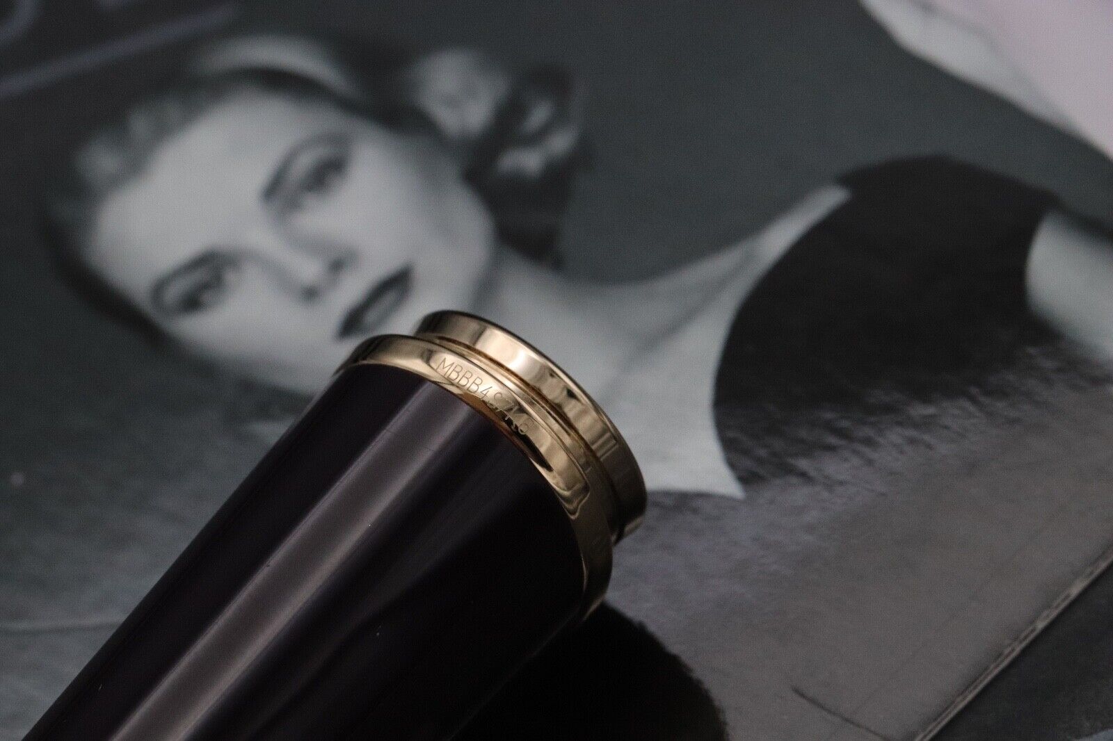 Montblanc Princesse Grace de Monaco Purple Ballpoint Pen image 4