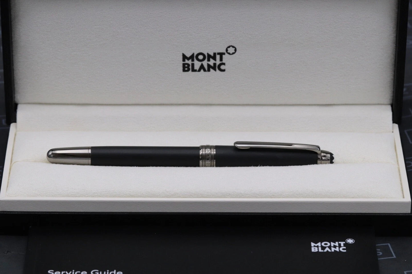 Montblanc Meisterstuck Classique Ultra Black Rollerball / Fineliner Pen image 5