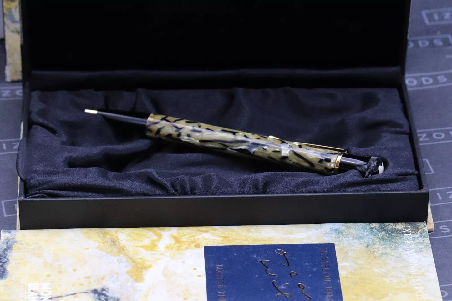 Montblanc Writers Edition Oscar Wilde Ballpoint Pen image 8
