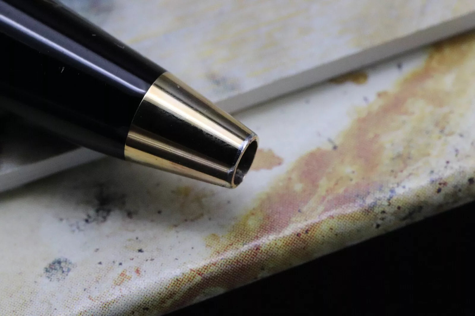 Montblanc Writers Edition Oscar Wilde Ballpoint Pen image 5