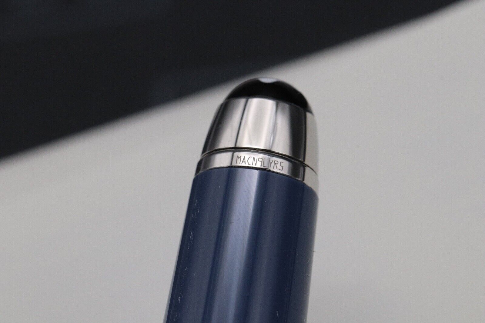 Montblanc Meisterstuck Midsize Glacier Ballpoint Pen image 3