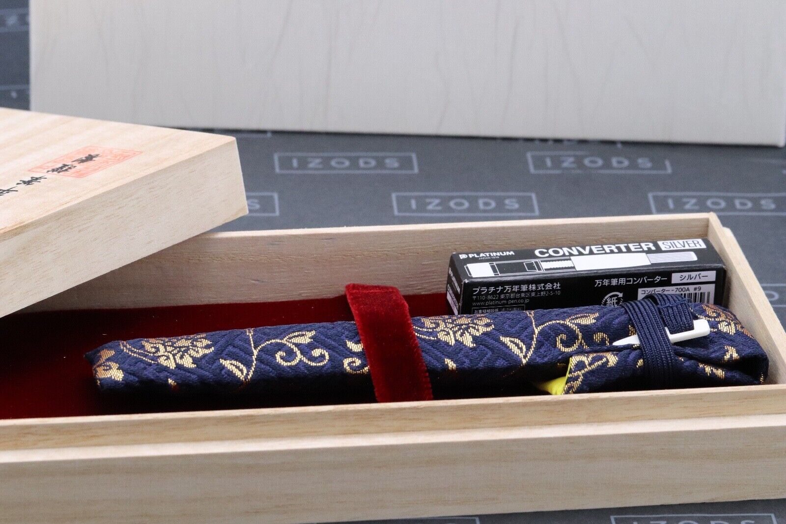 Nakaya Long Cigar Shu-nurihanashi Fountain Pen - UNUSED - Medium Ruthenium Nib image 5
