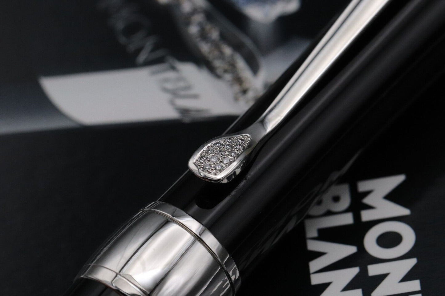 Montblanc Etoile de Montblanc Précieuse Fountain Pen - UNUSED image 6