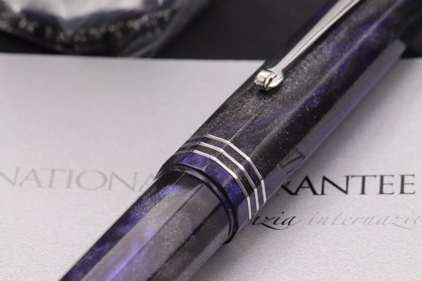 Leonardo Dodici Midnight Primary Manipulation LE73 Fountain Pen - EF - UNUSED image 6