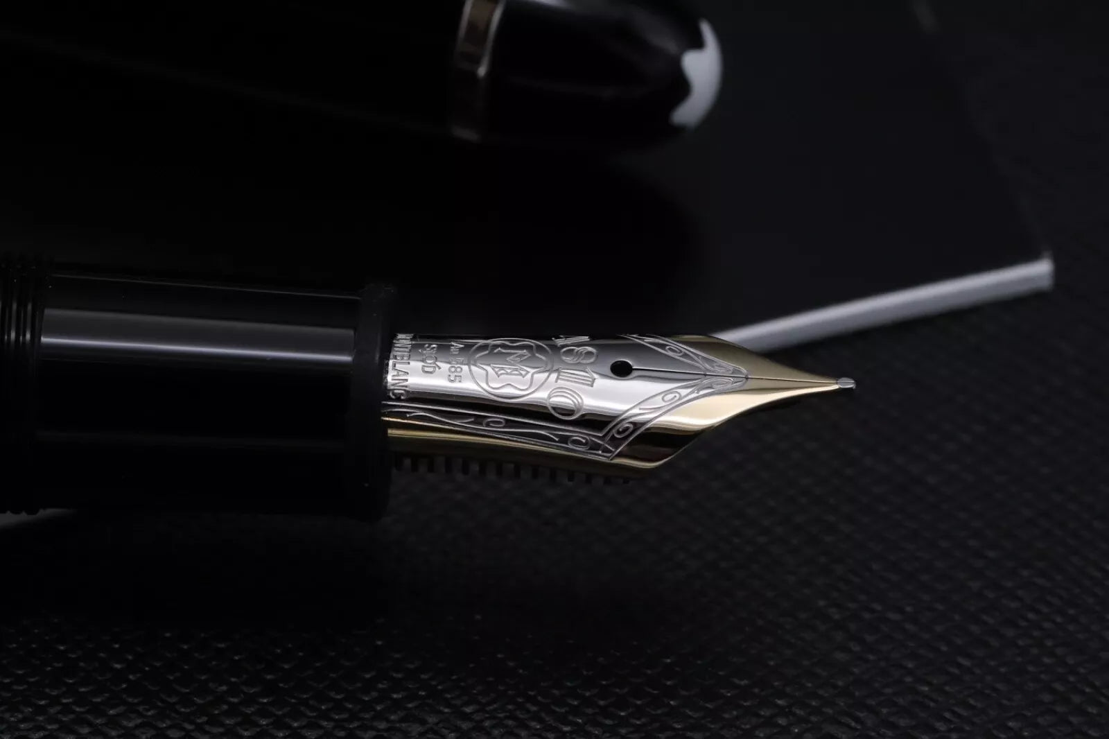 Montblanc Meisterstuck 146 LeGrand Platinum-Coated Fountain Pen - UNUSED - F Nib image 6