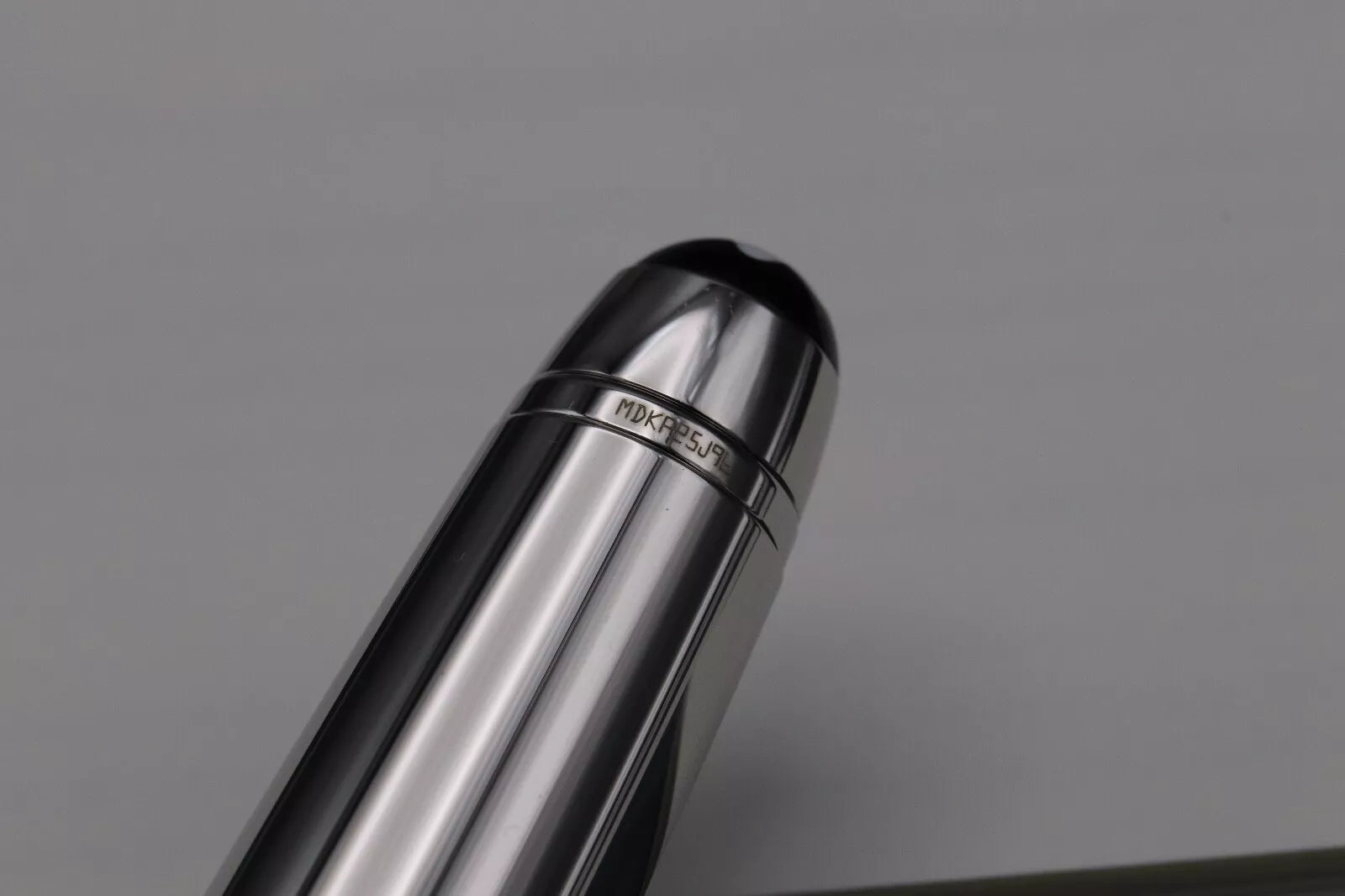 Montblanc Meisterstück Classique Blue Hour Doue Fountain Pen - UNUSED image 6