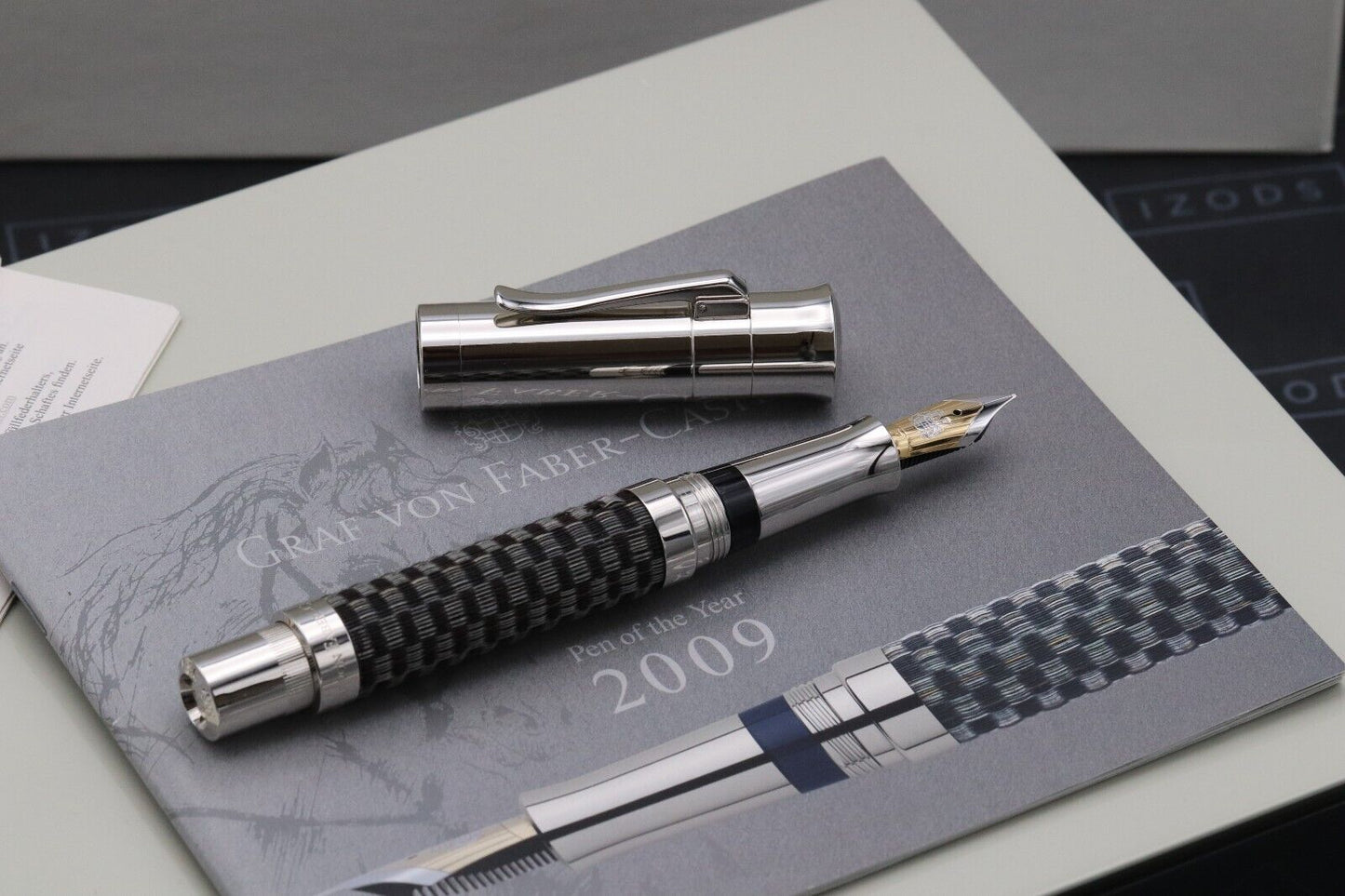 Graf von Faber-Castell Pen of the Year 2009 Horsehair Fountain Pen - UNUSED image 1