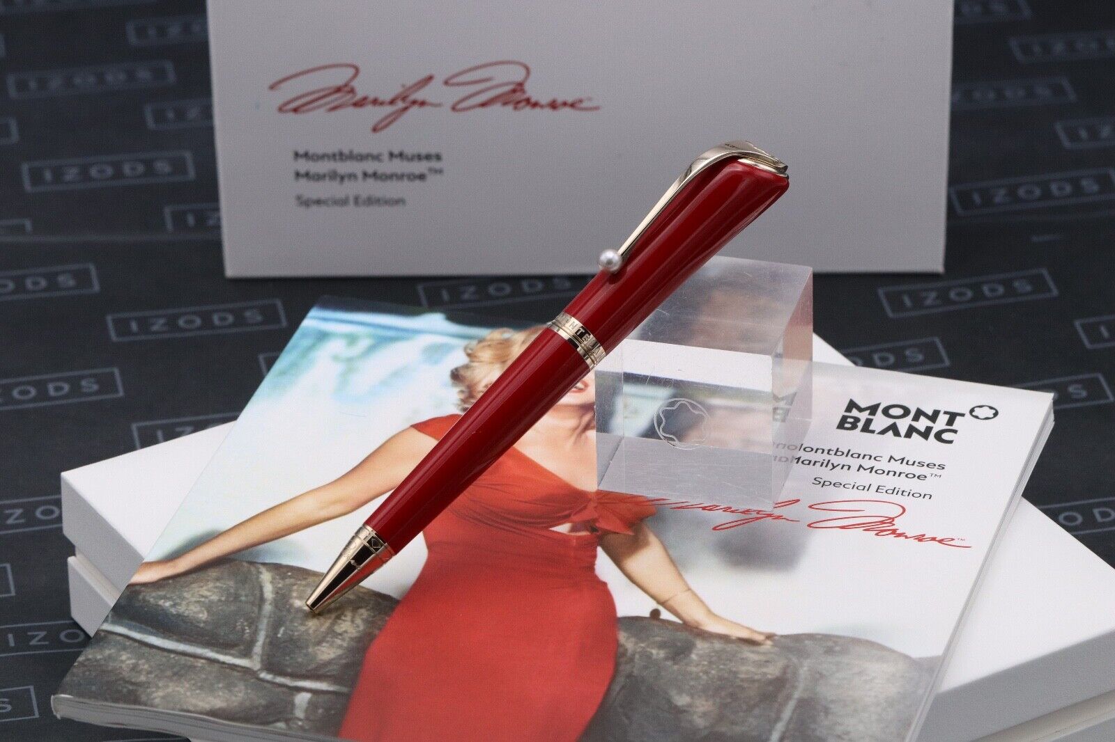 Montblanc Muses Marilyn Monroe Red Ballpoint Pen image 0