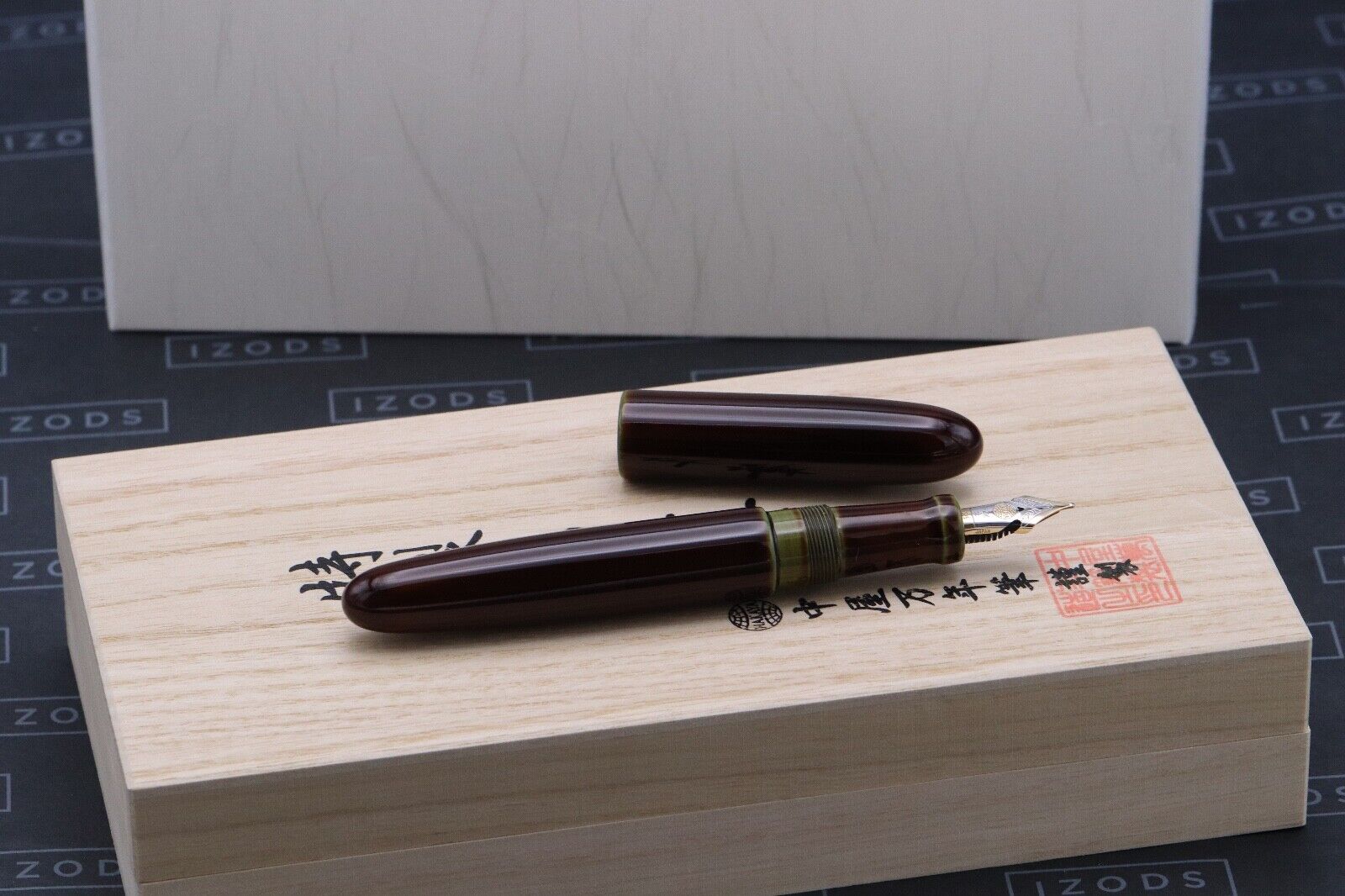 Nakaya D-17mm Portable Cigar Heki-tamenuri Fountain Pen - UNUSED - Broad Elastic image 0