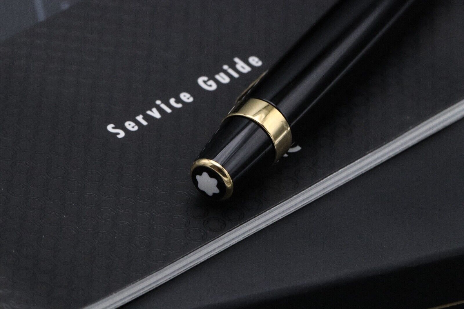 Montblanc Boheme Rouge Ballpoint Pen image 4