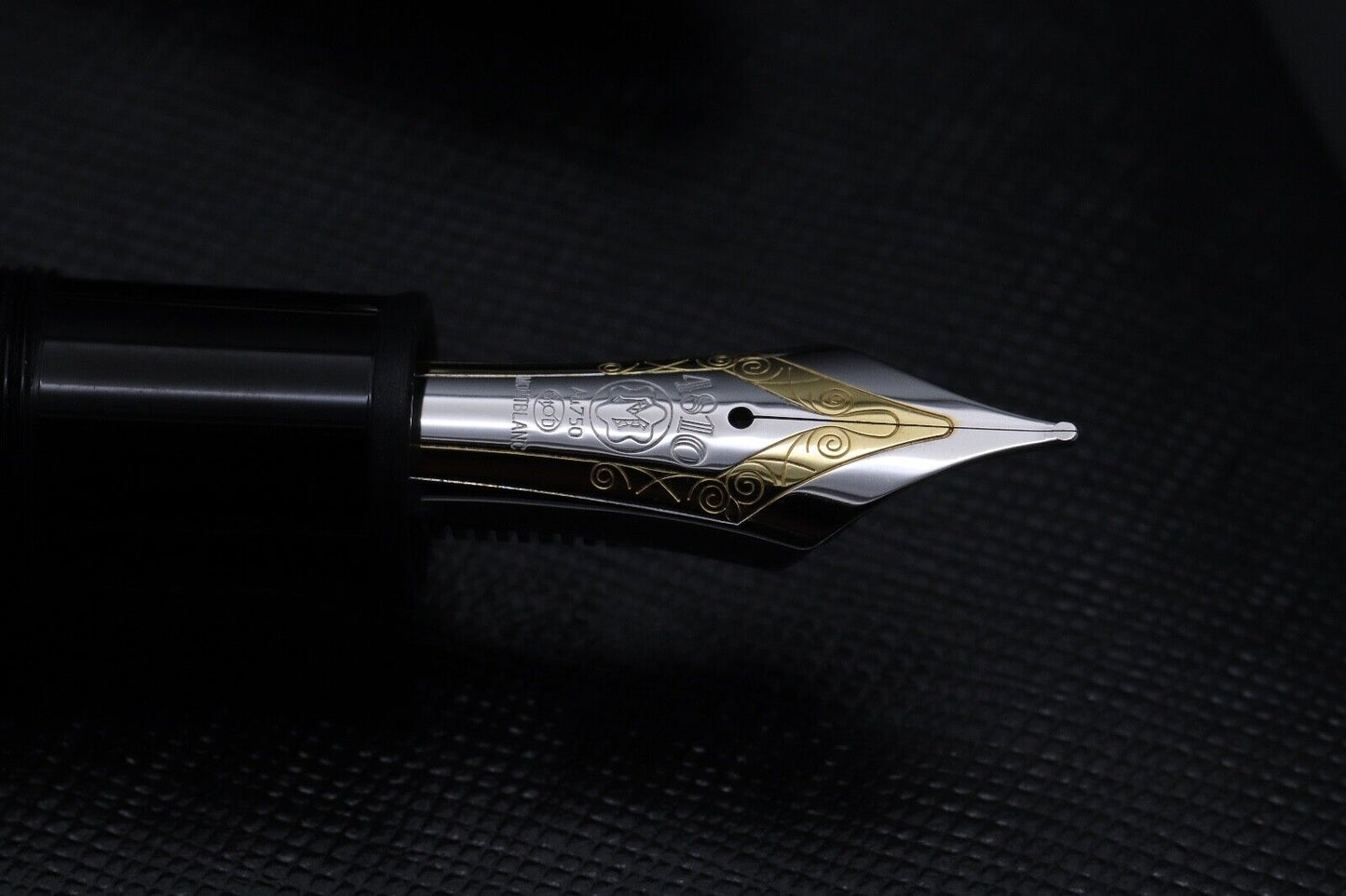 Montblanc Meisterstuck 149 Platinum Coated Fountain Pen image 2