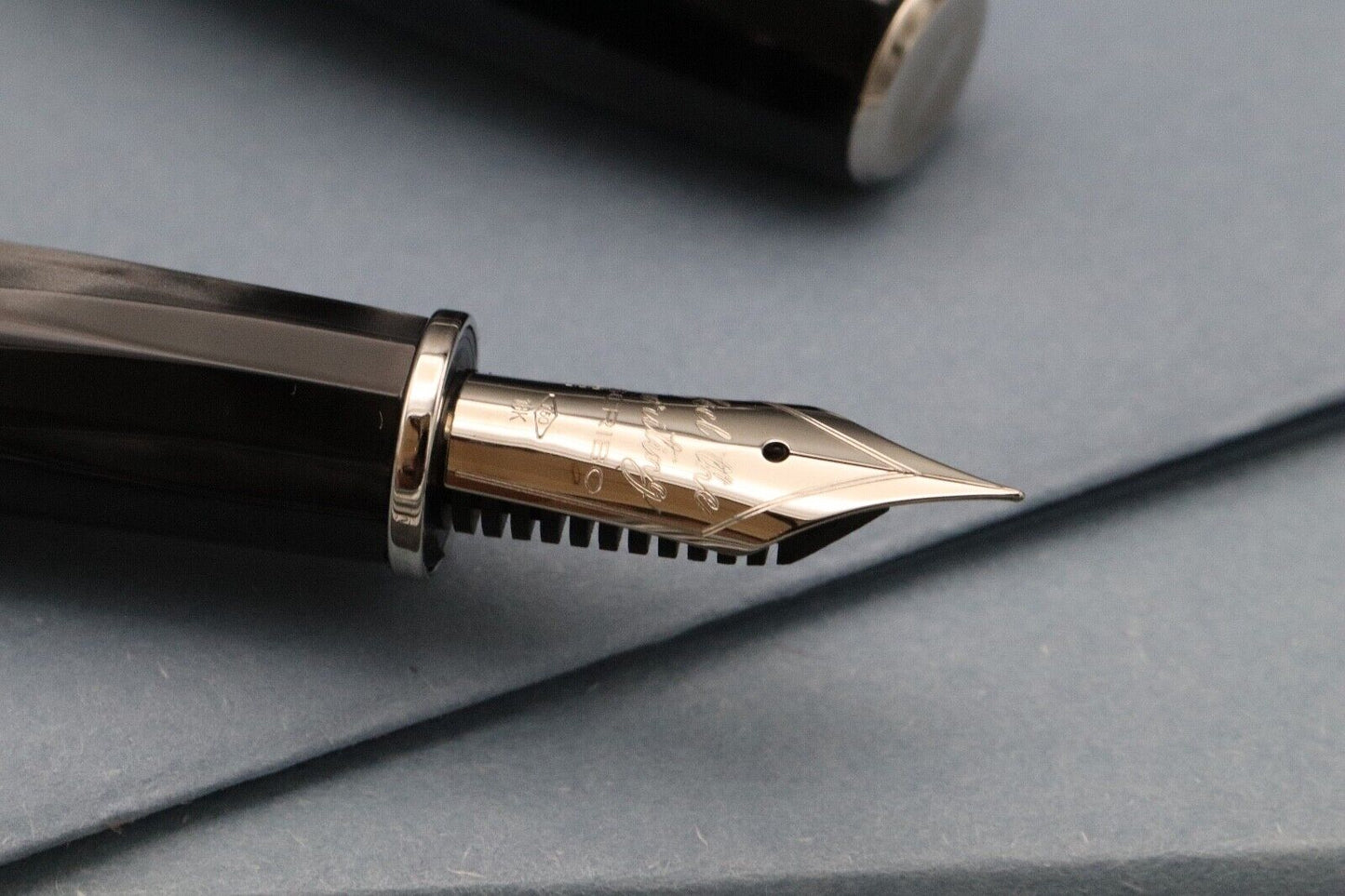 SCRIBO Feel Vulcano Fountain Pen – 18k EEF Nib - INKED ONCE image 2