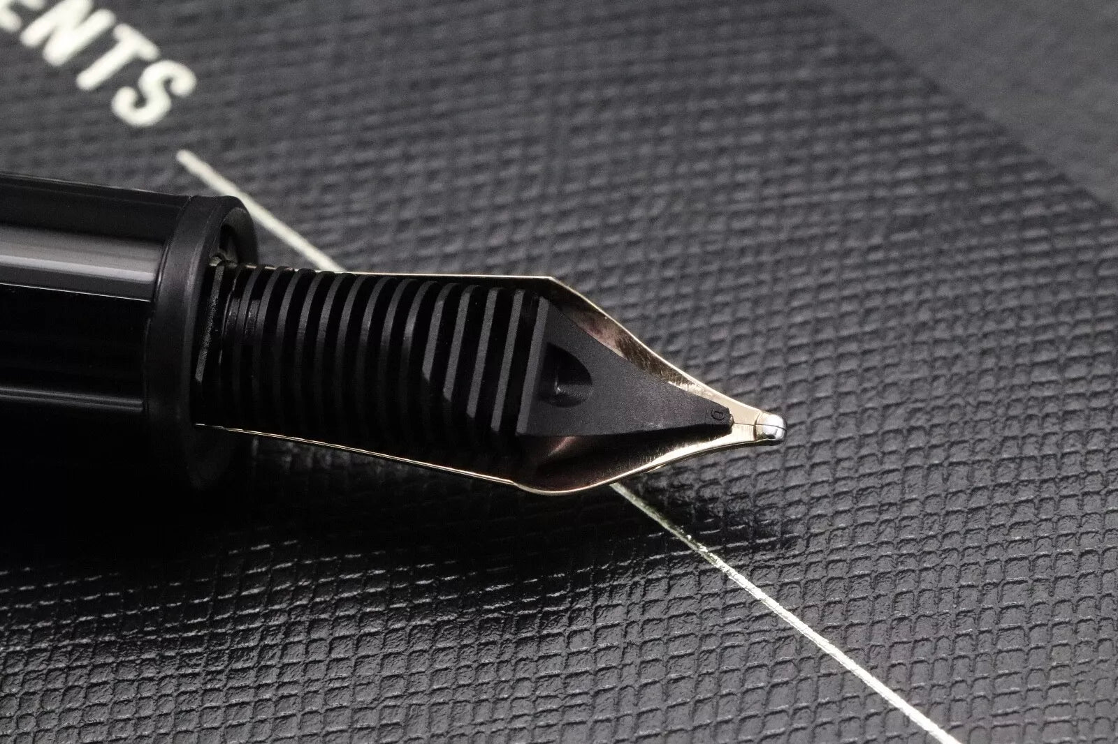 Montblanc Meisterstuck LeGrand Solitaire Geometric Dimension Fountain Pen image 7
