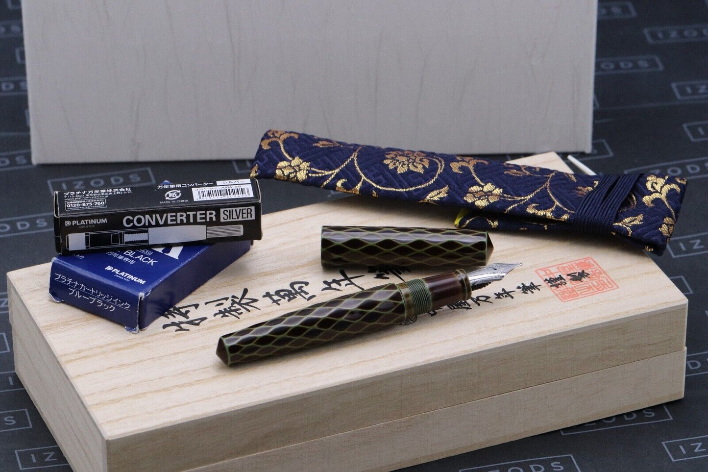 Nakaya Piccolo Tsumugi Amime Heki Tamenuri Fountain Pen - Broad Nib image 0