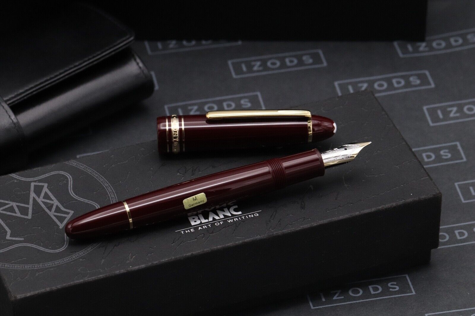 Montblanc Meisterstuck 147 Traveller Bordeaux Fountain Pen - UNUSED image 1