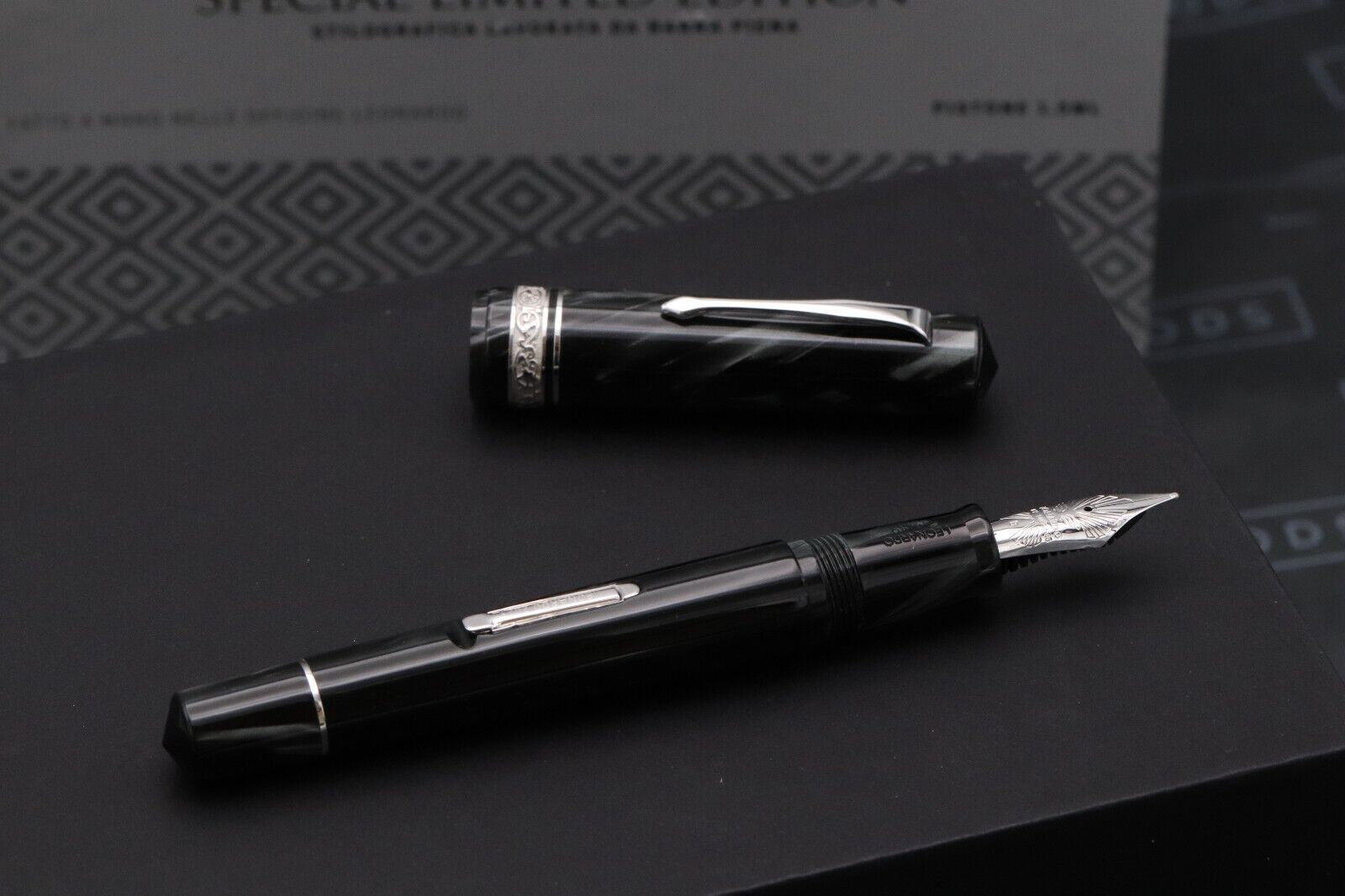 Leonardo Gioiellino Lever Filler Pearl Grey Celluloid Fountain Pen – Broad Nib image 1