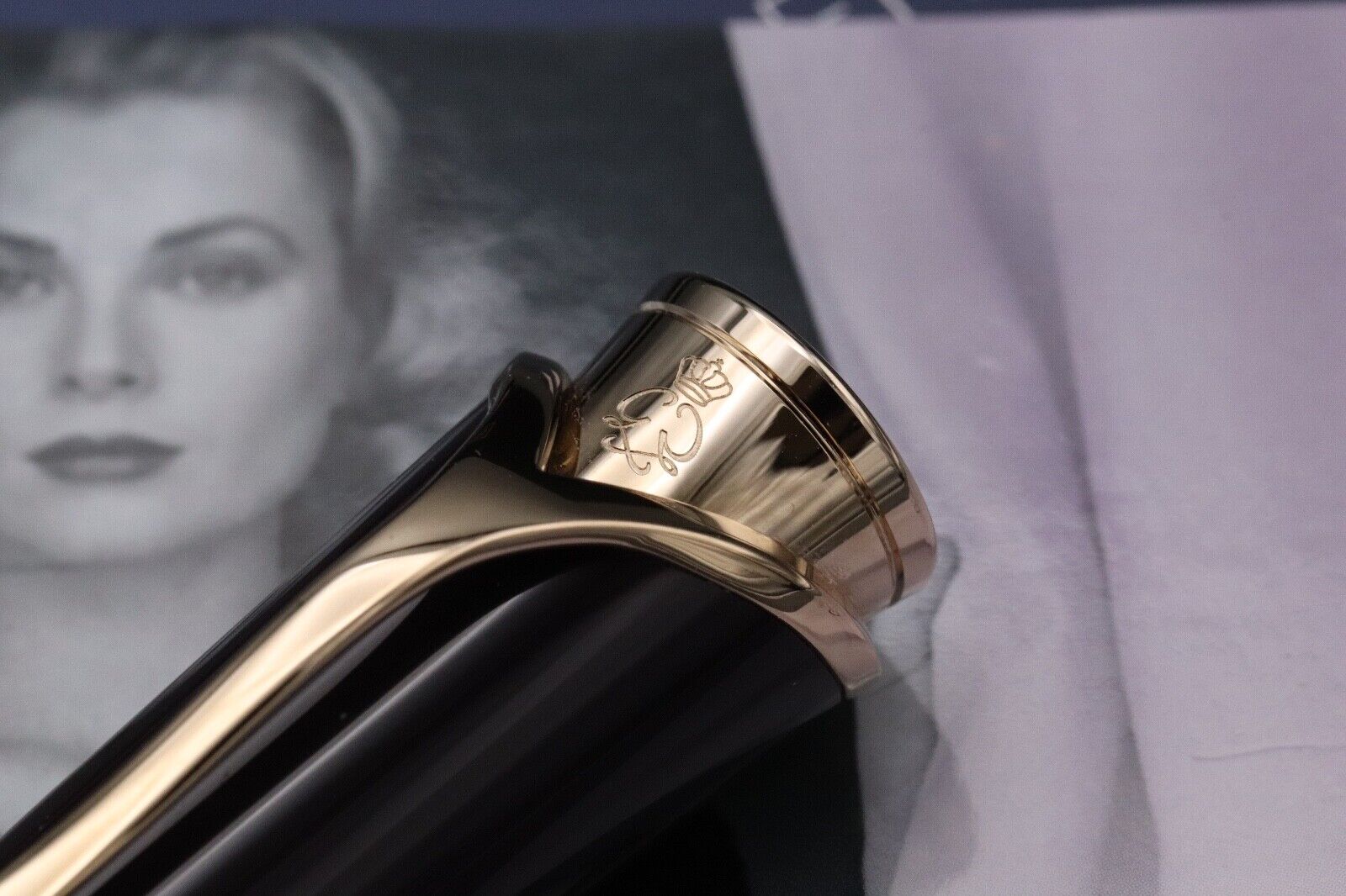 Montblanc Princesse Grace de Monaco Purple Ballpoint Pen image 3