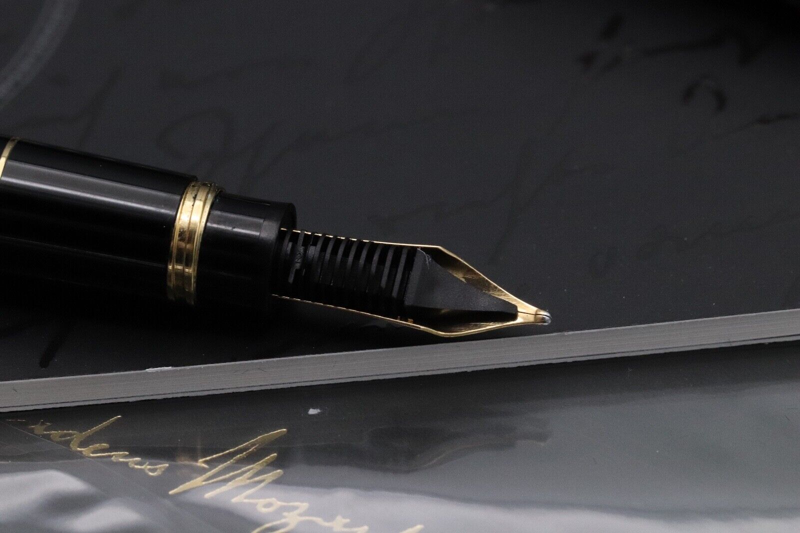 Montblanc Meisterstück 114 Mozart Gold-Coated Fountain Pen image 3