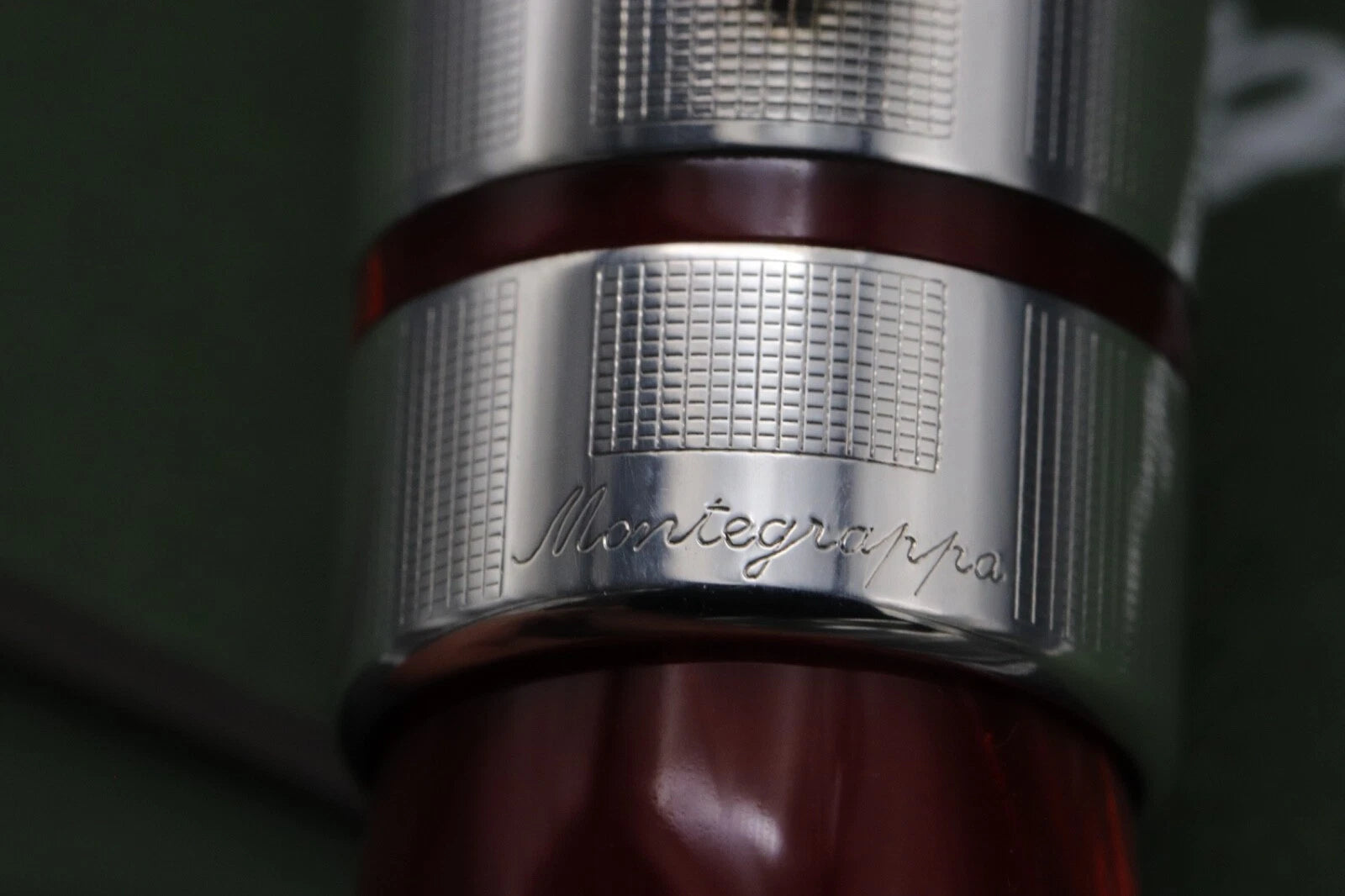 Montegrappa Miya Argento Red Celluloid Sterling Silver Fountain Pen - EF Nib image 4