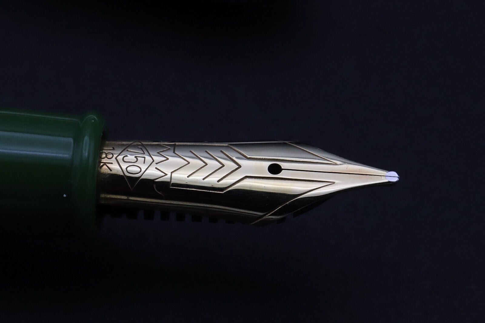 Omas D-Day 50th Anniversary Limited Edition Fountain Pen - NEVER INKED image 2