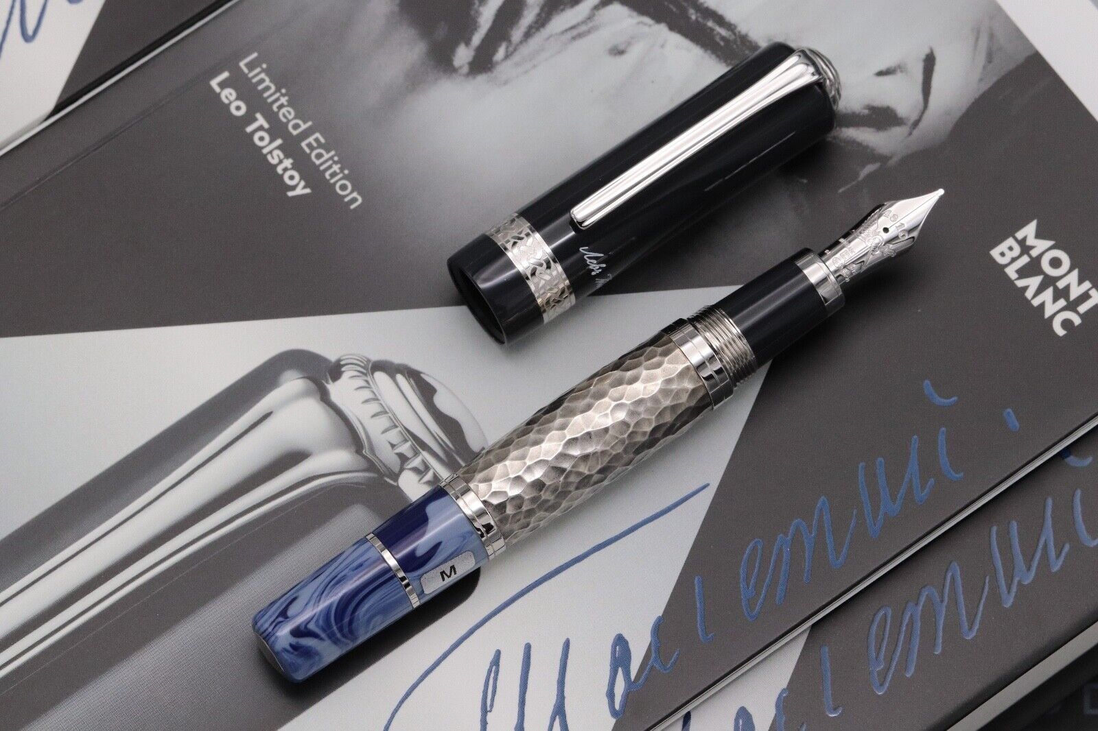 Montblanc Writers Edition Leo Tolstoy Fountain Pen - UNUSED image 2